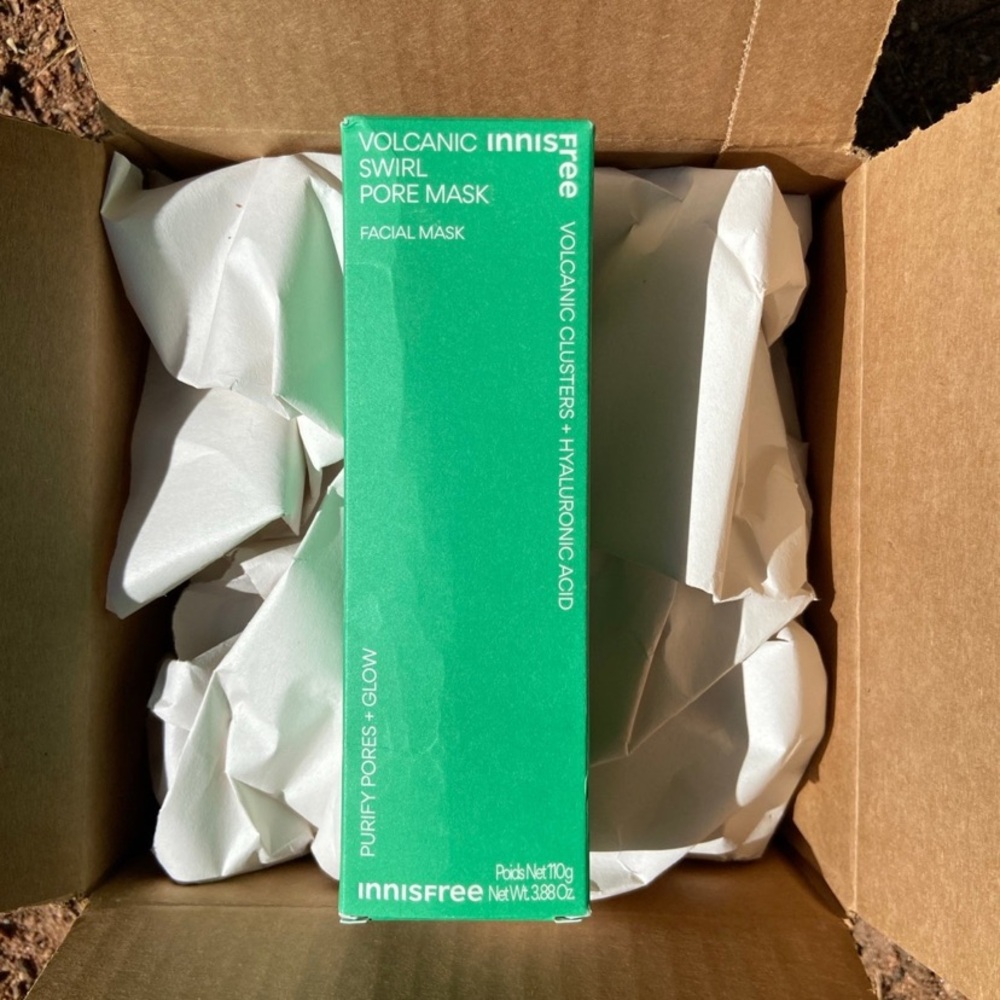 New innisfree Volcanic Swirl Exfoliating Pore Mask